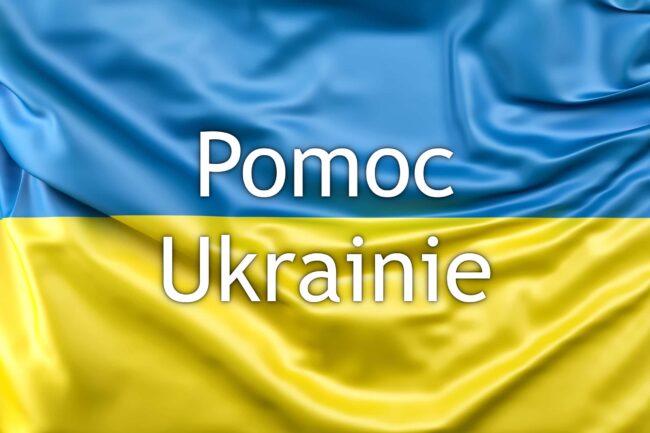 Flaga Ukrainy z napisem Pomoc Ukrainie
