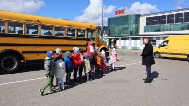 Zdjęcie przedstawia uczniów klasy pierwszej w KPK
